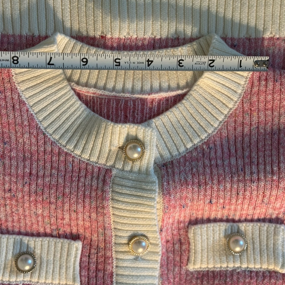 Women's Sweater - Picture 9 of 16